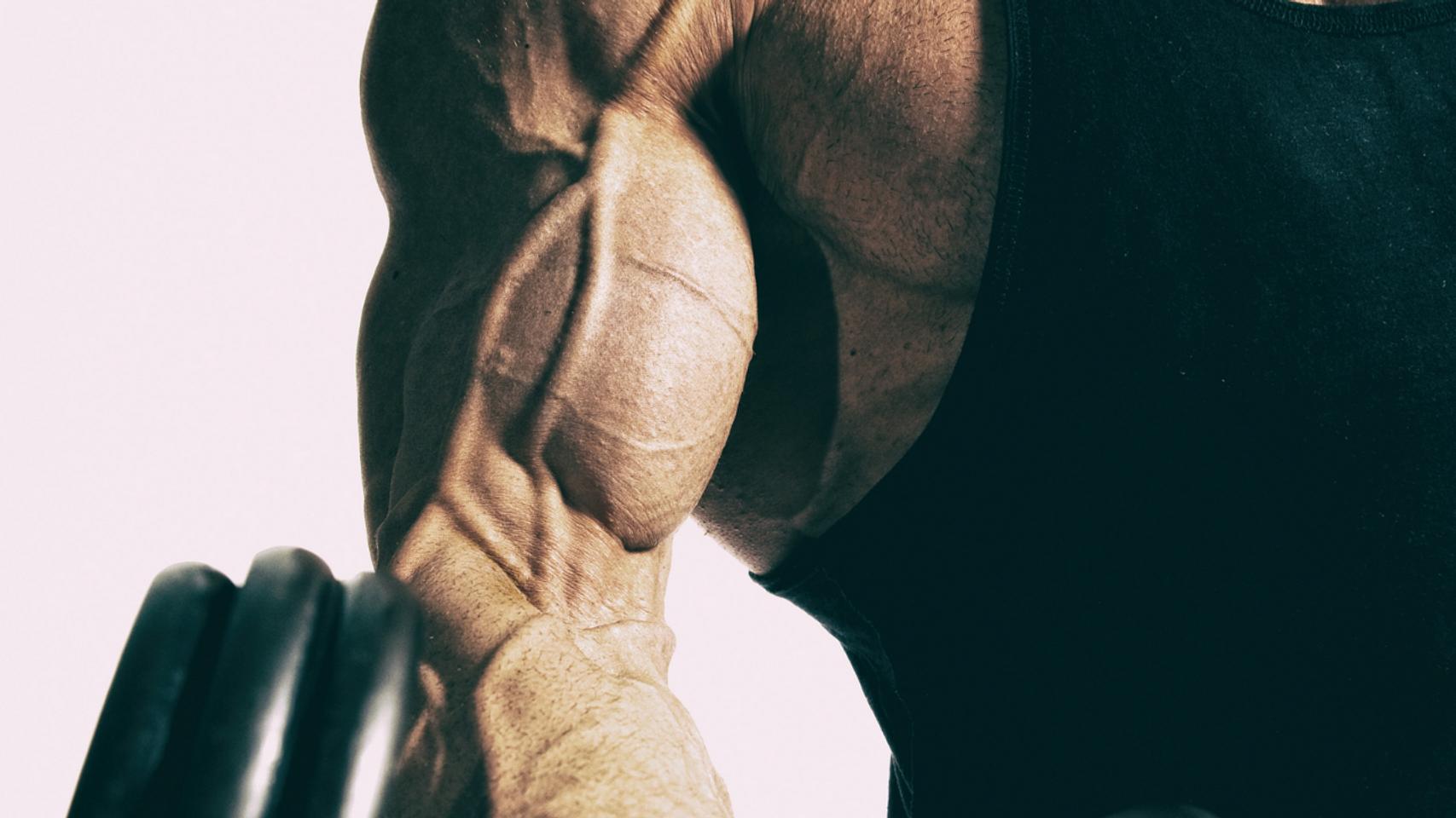 5 Easy Ways To Improve Grip Strength & Build Bigger Forearms